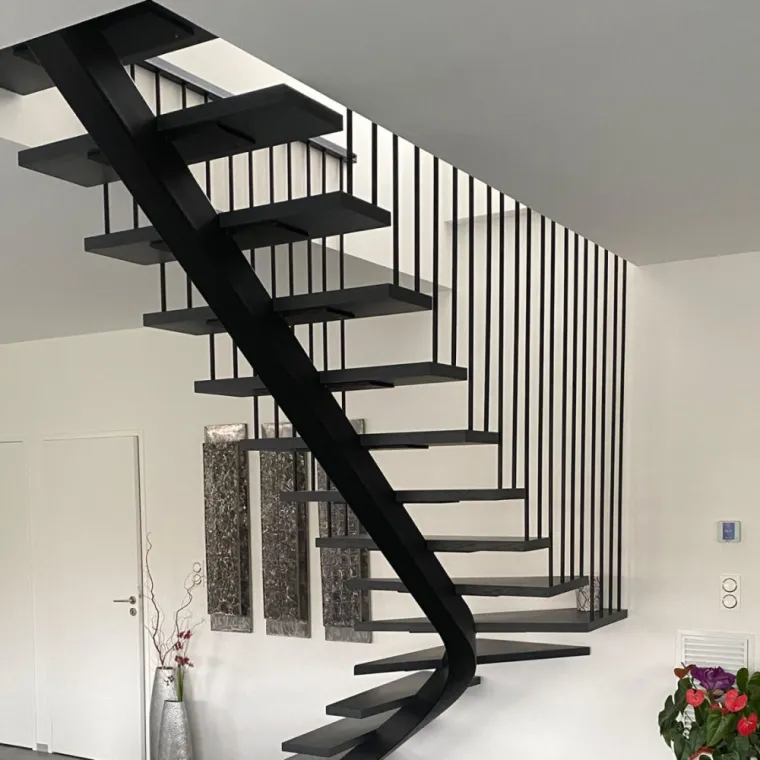 Escalier Métal sur Mesure à Lille, Lille, 2S SERVICES